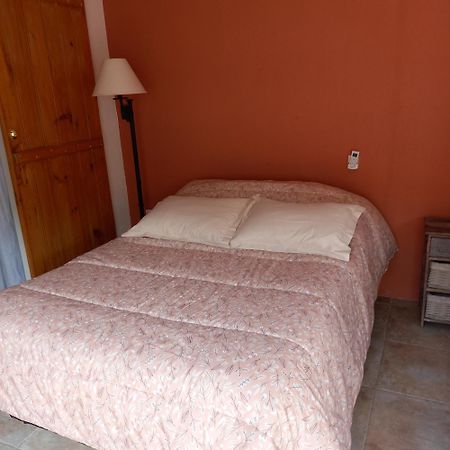 Monoambiente En Colonia Leilighet Colonia del Sacramento Rom bilde